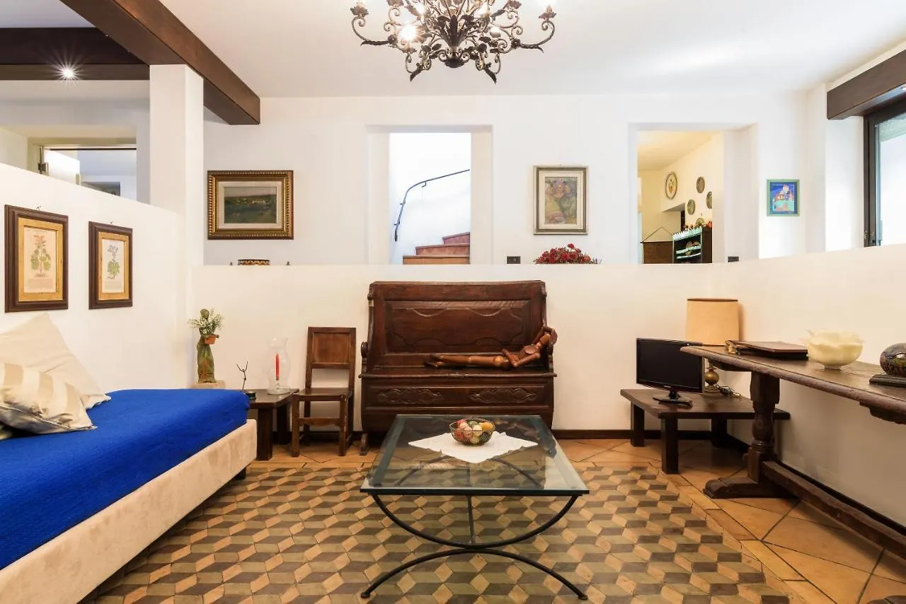 Apartament Villa Gloria Sesto Calende Włochy